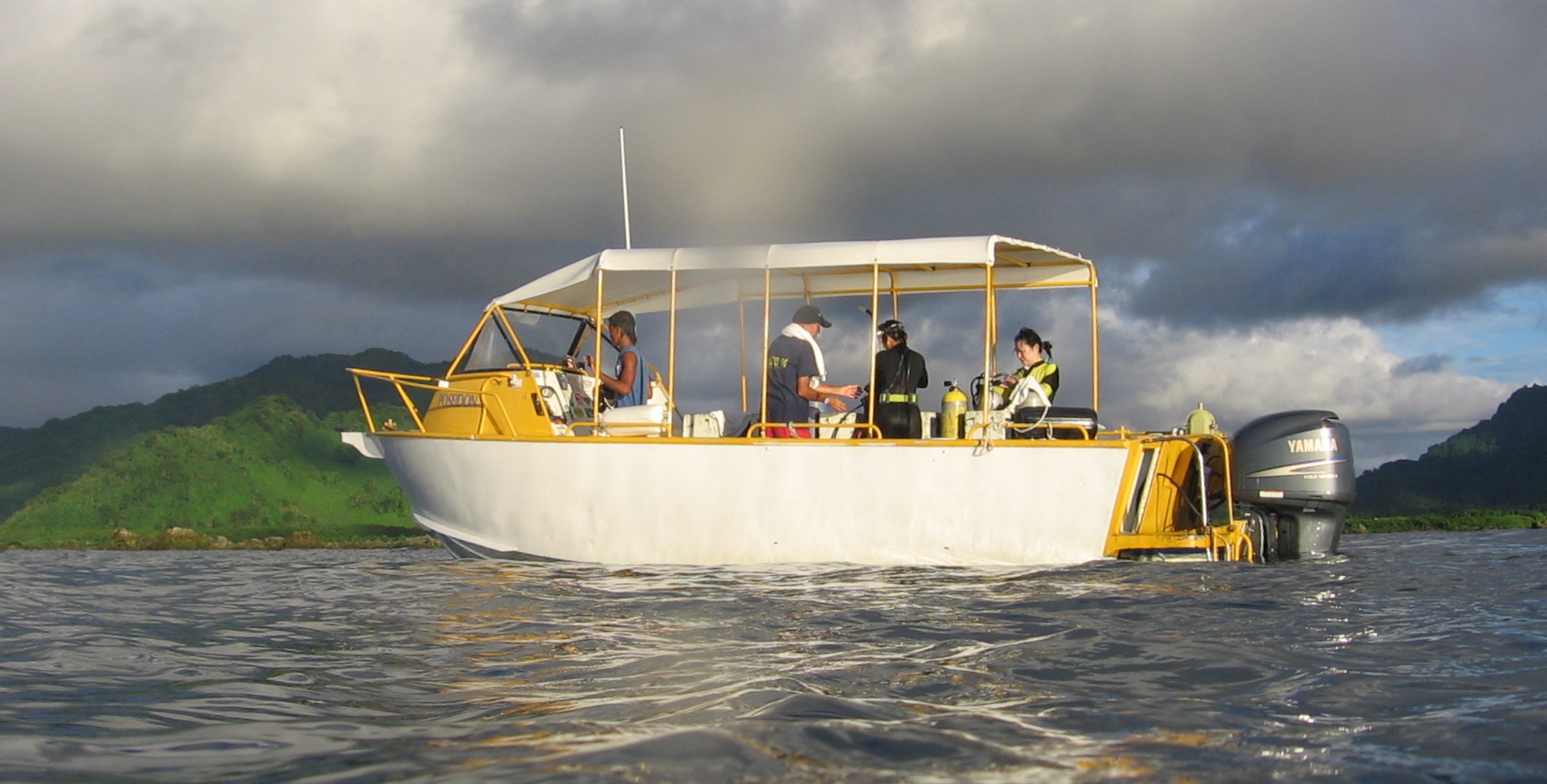 kosrae_boat_img_6246_2 kosrae_boat_img_6246_2